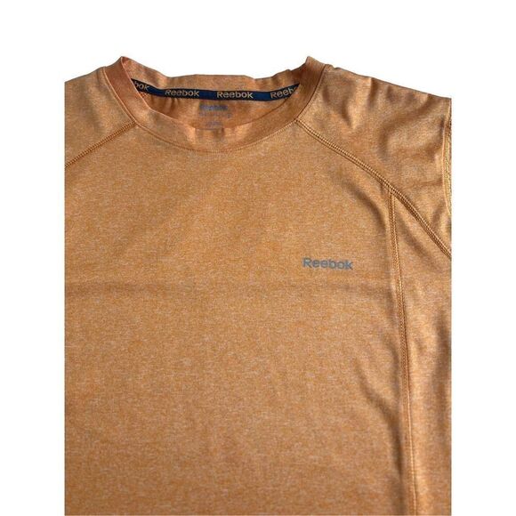 Reebok athletic Dri-Fit T-shirt size M - Picture 7 of 8